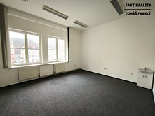 Pronájem kanceláře 185 m²